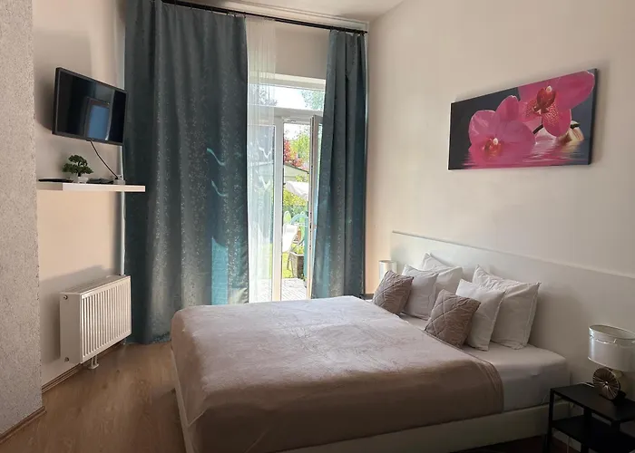 Maria Apartments - Free Parking